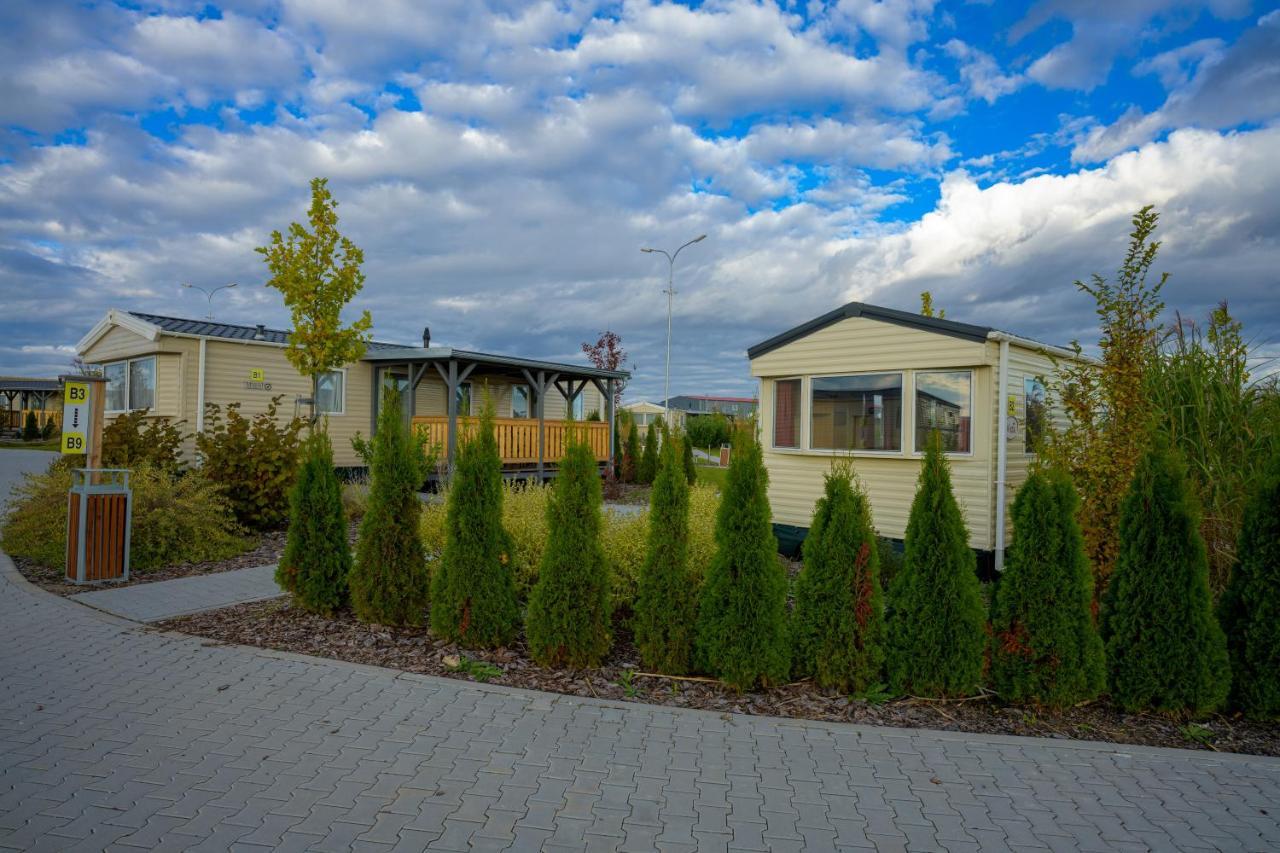 Merlin'S Camp Znojmo Ngoại thất bức ảnh
